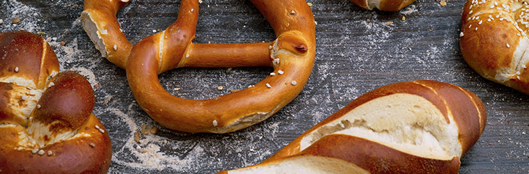 Semmel - Salzstangerl, - Käsestangerl - Salzbrezen 
